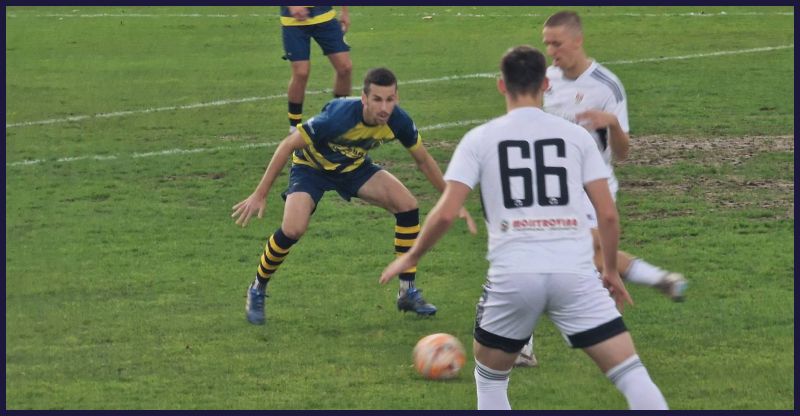 Nik Kapun tudi tokrat brez zmage, spektakularna tekma v Sežani: Tabor ob polčasu izgubljal z 0:3, a kljub vsemu prišel do točke