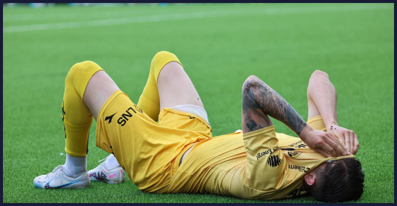 Boleč konec evropske pravljice: Nino Žugelj imel na nogi napredovanje, Ajax kljub neprepričljivi predstavi v osmino finala