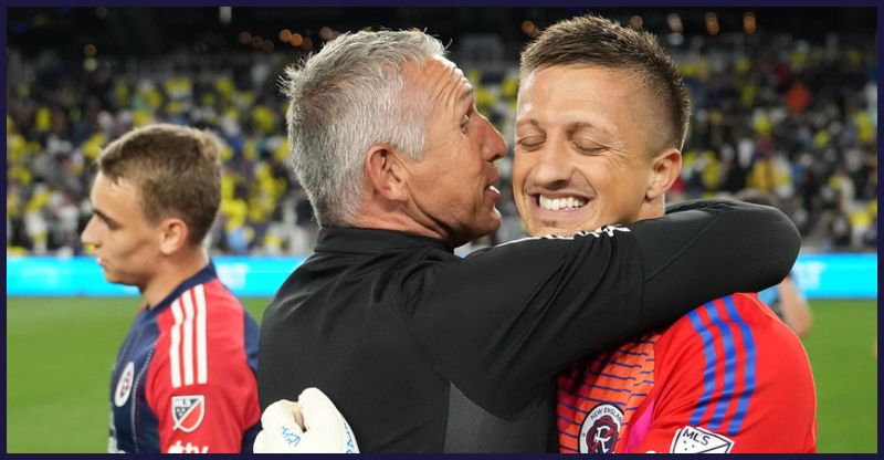 Ko čuti zaupanje, je vratar, ki dela razliko: Aljaž Ivačič v ligi MLS nepremagan, tokrat zaustavil tudi strel z bele točke (VIDEO)