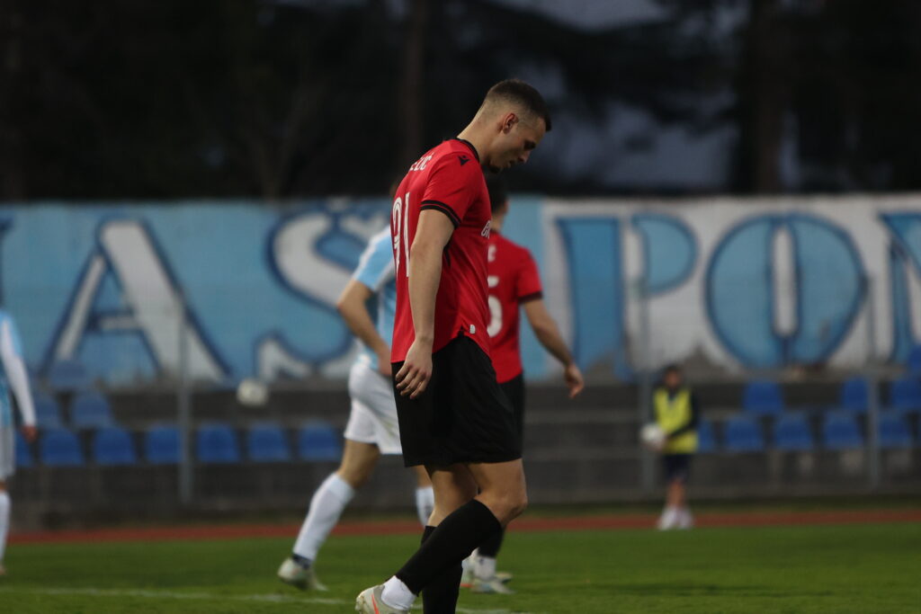 Tian Pantelić, Tabor Sežana