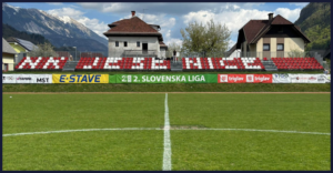 Jesenice, igrišče