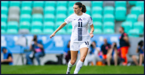 Lara Prašnikar, Slovenija